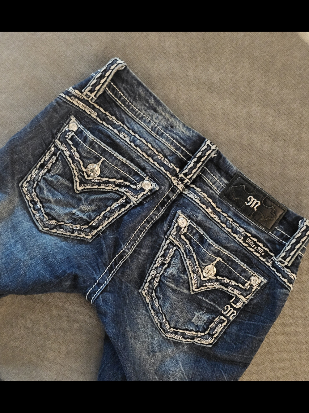 Miss Me Signature Boot Jeans Size 25 Dark Wash Thick Stitch Y2K Bling Stretch